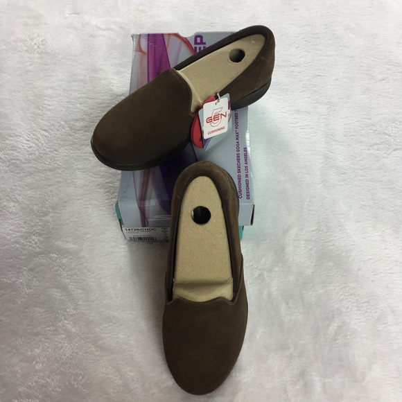 skechers go lite suede